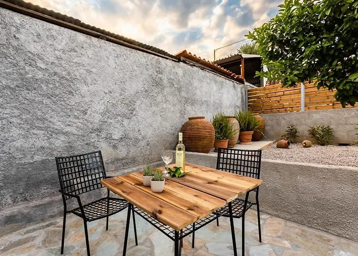 Дом отдыха Cozy Maisonette - Relaxing Vibes Getaway *